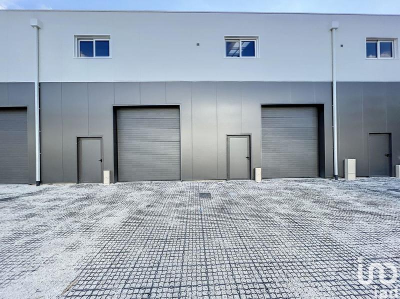 Local commercial - 192 m²