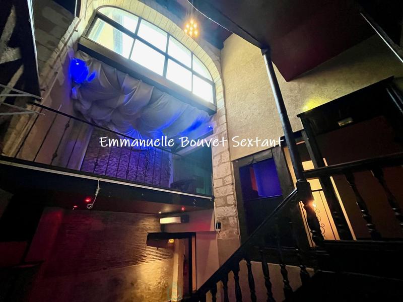 Immeuble mixte - 274 m²