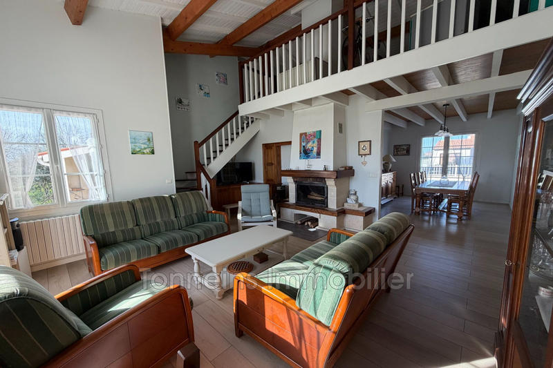 Maison - 123 m² - 5 pièces