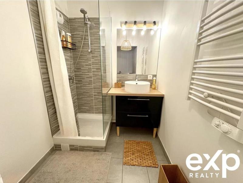 Appartement - 82 m² - 4 pièces