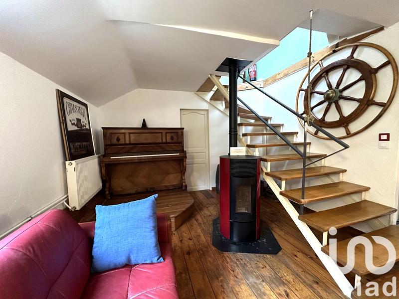 Maison - 440 m² - 12 pièces