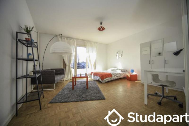 Chambre - 16 m² - 1 pièce
