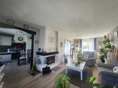 Maison - 135 m² - 6 pièces