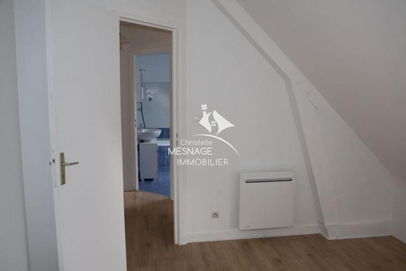 Maison traditionnelle - 90 m² - 6 pièces