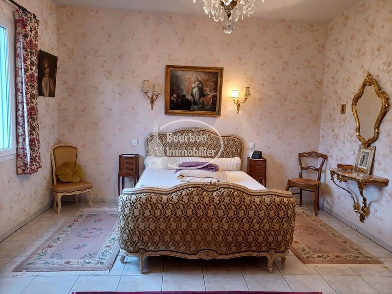 Maison - 174 m² - 7 pièces