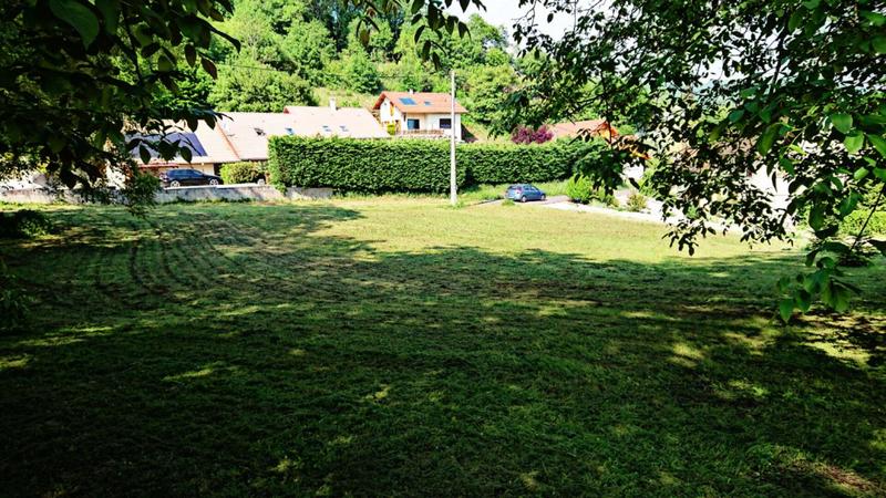 Terrain constructible - 1 000 m²