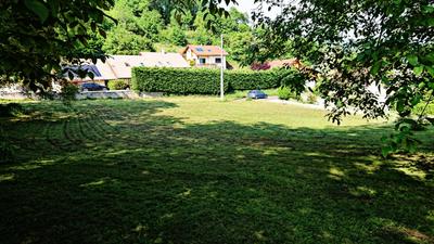 Terrain constructible - 1 000 m²