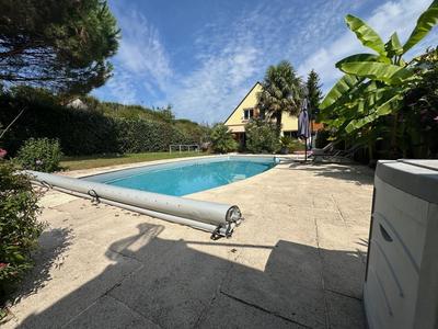 Maison - 155 m² - 5 pièces