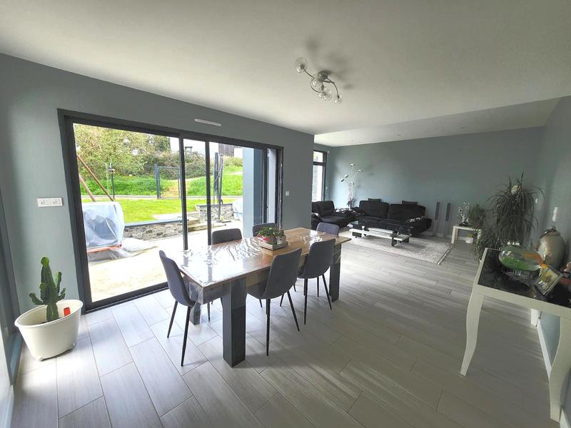Maison contemporaine - 140 m² - 6 pièces