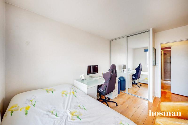 Appartement - 90 m² - 4 pièces