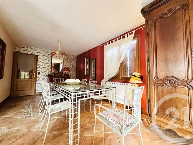 Maison - 134 m² - 5 pièces
