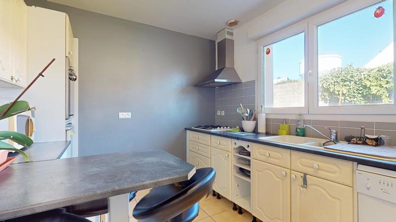 Maison - 83 m² - 5 pièces