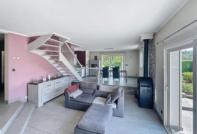 Maison - 128 m² - 6 pièces