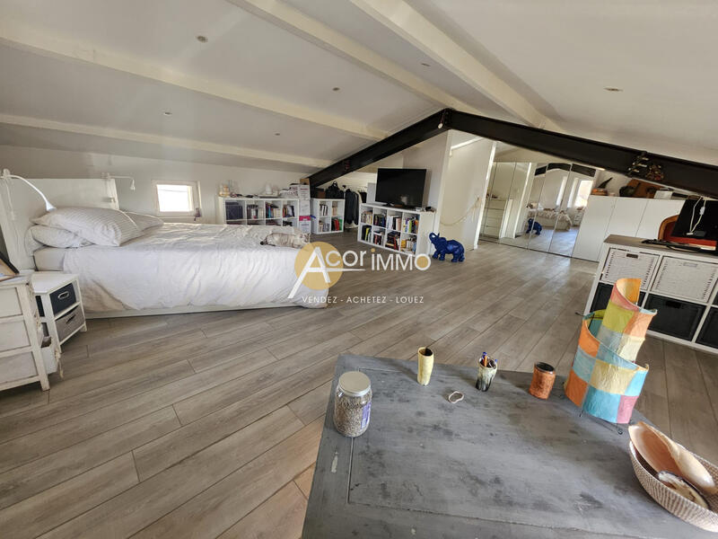 Maison - 153 m² - 6 pièces