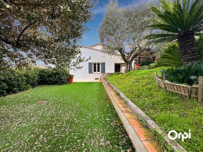 Villa - 180 m² - 4 pièces