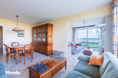 Appartement - 105 m² - 5 pièces