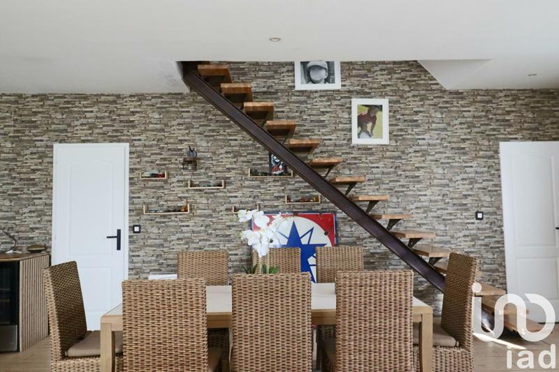 Maison - 134 m² - 5 pièces