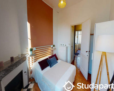 Chambre - 115 m² - 1 pièce