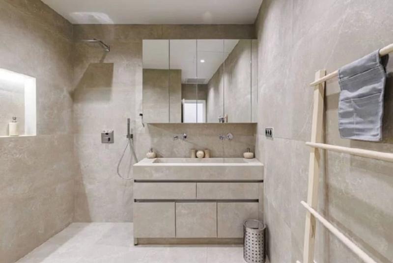 Appartement - 85 m² - 4 pièces