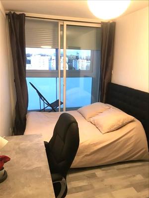 Chambre - 9 m² - 1 pièce