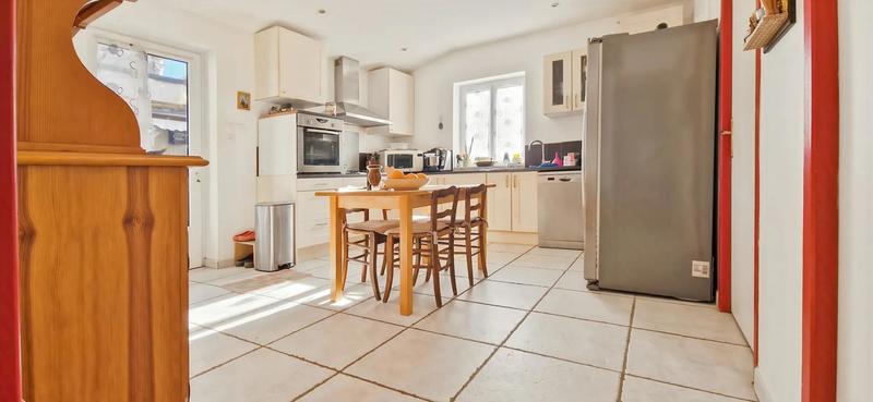 Maison - 125 m² - 6 pièces