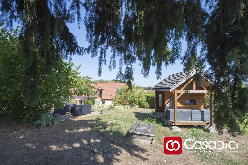 Maison - 90 m² - 6 pièces