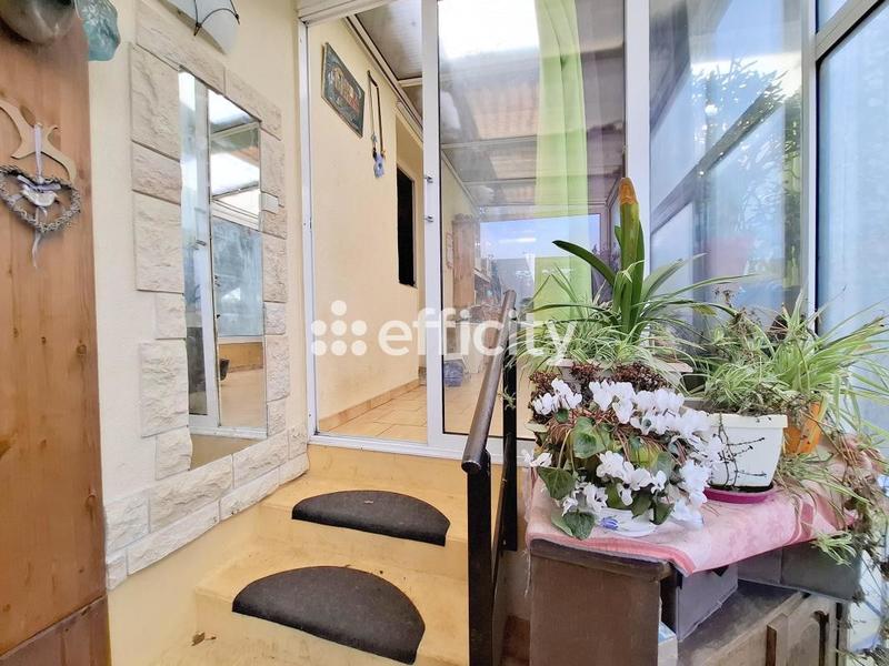 Pavillon - 91 m² - 5 pièces