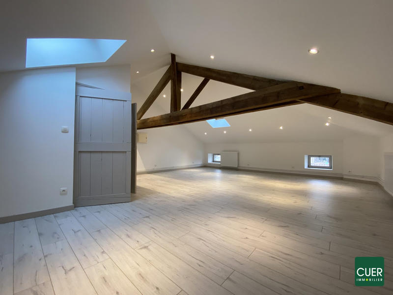 Maison - 169 m² - 5 pièces