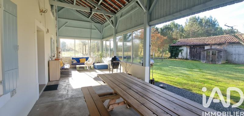 Maison - 206 m² - 8 pièces