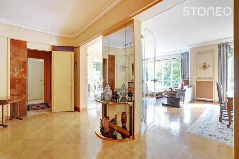 Appartement ancien - 147 m² - 6 pièces