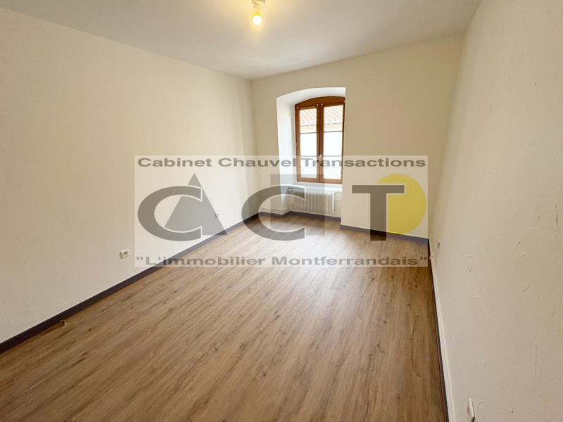 Maison - 98 m² - 5 pièces