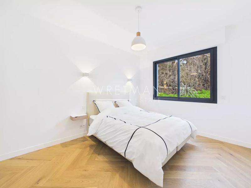 Villa - 212 m² - 6 pièces