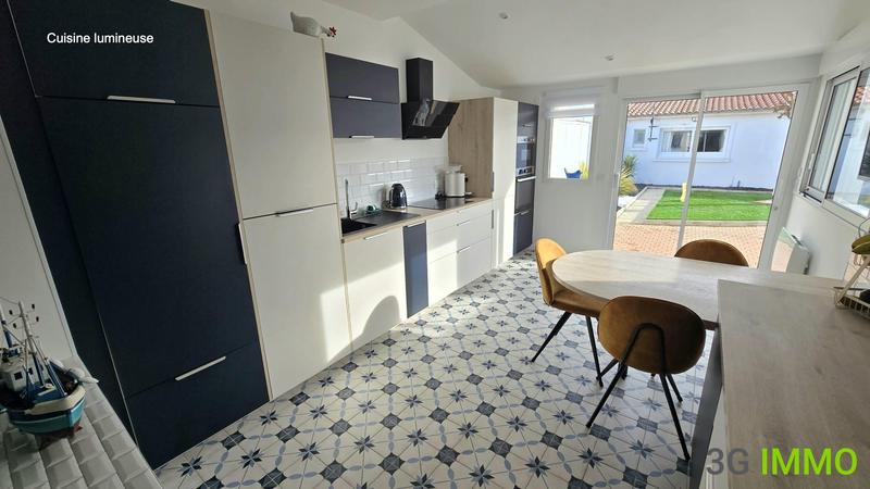 Maison - 104 m² - 4 pièces