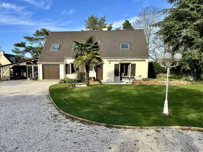 Maison - 121 m² - 5 pièces