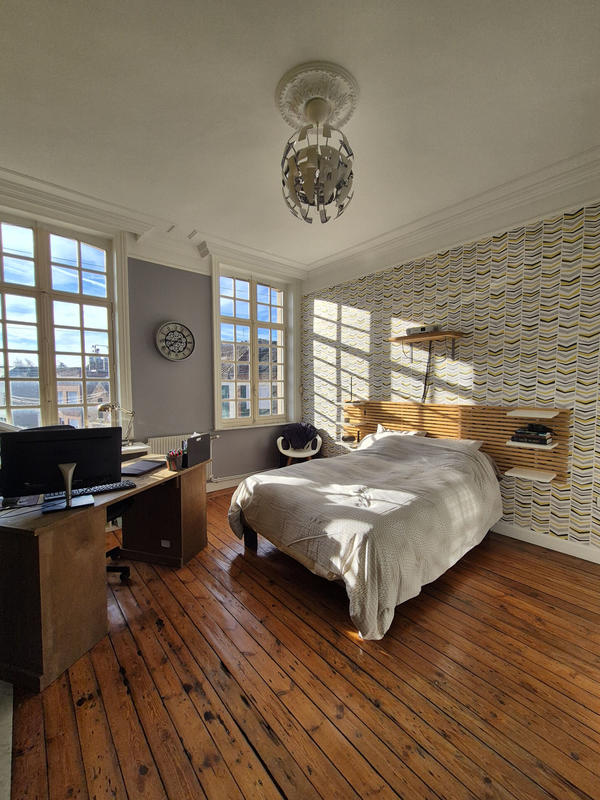 Maison - 310 m² - 10 pièces