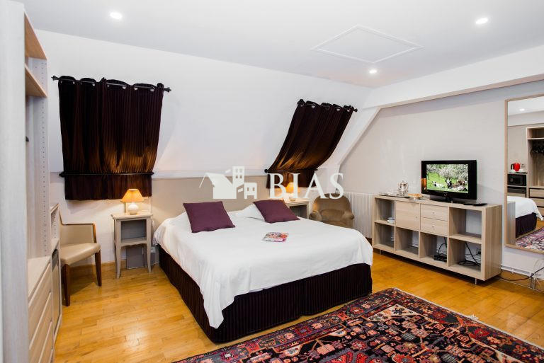 Immeuble - 1 200 m²