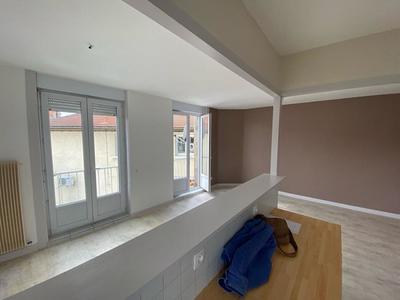 Immeuble - 230 m² - 16 pièces