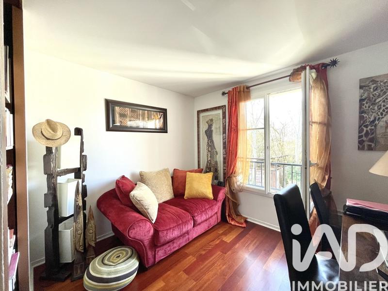 Maison - 238 m² - 9 pièces