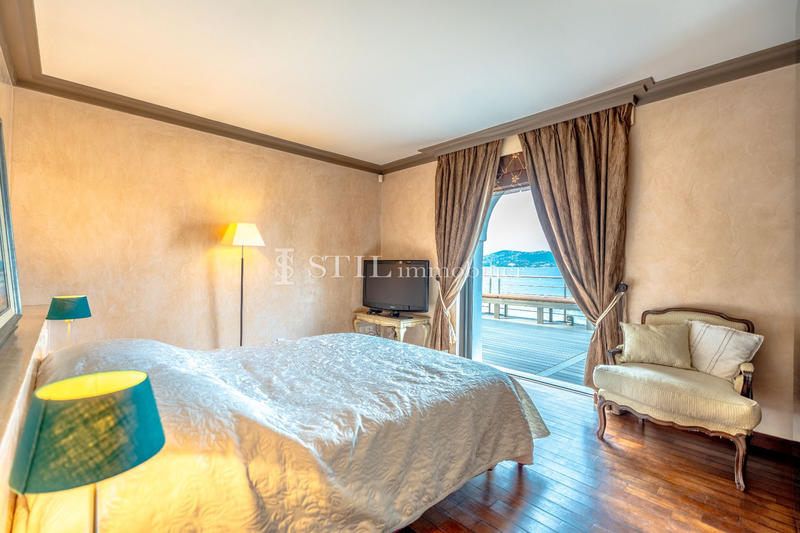 Villa - 170 m² - 5 pièces