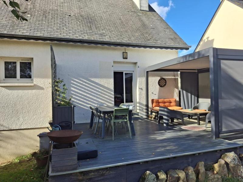 Maison - 186 m² - 7 pièces