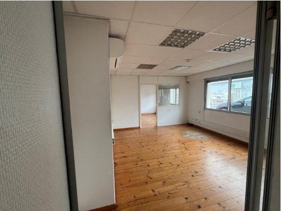 Local d'activités - 185 m²