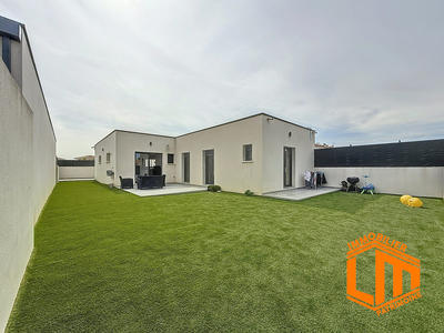 Maison - 105 m² - 4 pièces