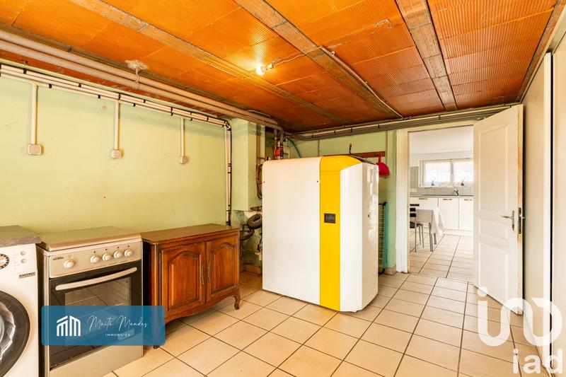 Maison - 205 m² - 7 pièces