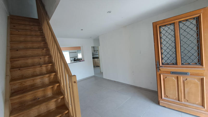 Maison - 137 m² - 5 pièces