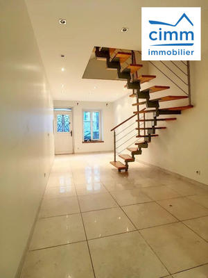 Maison - 74 m² - 4 pièces