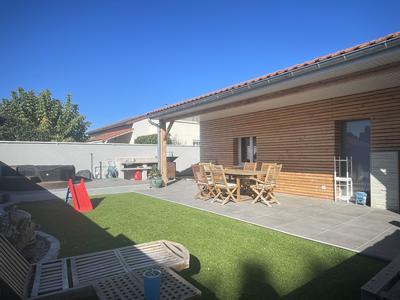 Maison - 142 m² - 5 pièces