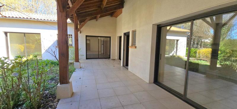 Maison - 153 m² - 5 pièces