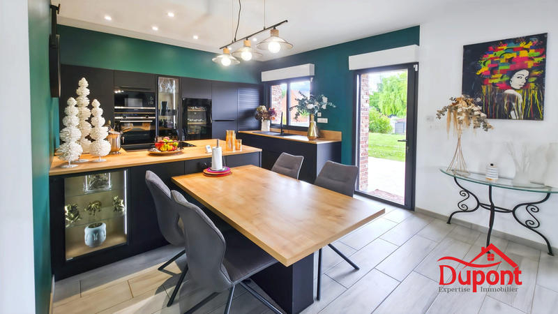 Maison - 158 m² - 5 pièces