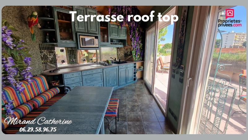 Maison - 260 m² - 12 pièces