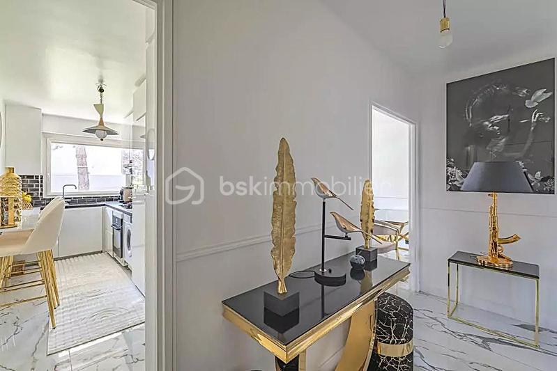 Appartement - 64 m² - 3 pièces